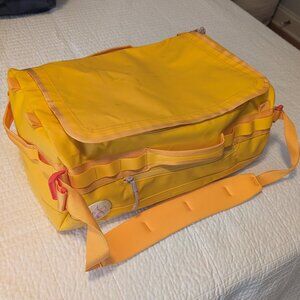 Baboon To the Moon Go-Bag (Small - 40 L)